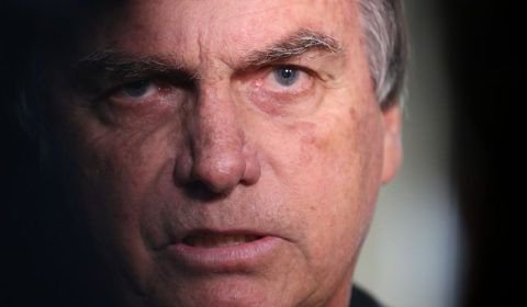 Militares abandonaram Bolsonaro e dificultaram defesa, dizem aliados