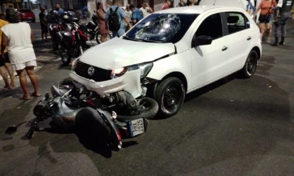 Acidente no bairro Aparecida deixa vítima lesionada