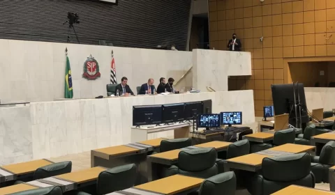 Após casos de racismo e assédio, Alesp lança manual de comportamento