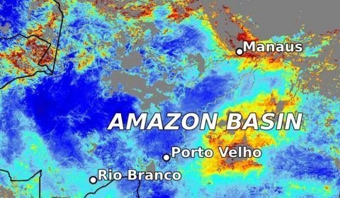 Imagem de satélite registra densa fumaça que cobriu Manaus