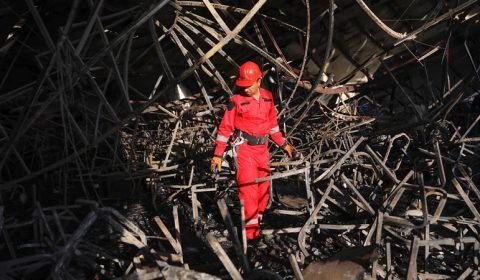Incêndio em casamento no Iraque deixa mais de 100 mortos