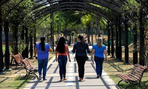 No dia da Elevação do Amazonas à Categoria de Província, Wilson Lima entrega Parque Senador Jefferson Peres revitalizado