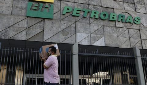 Petrobras encerrará processos de desinvestimento em quatro polos
