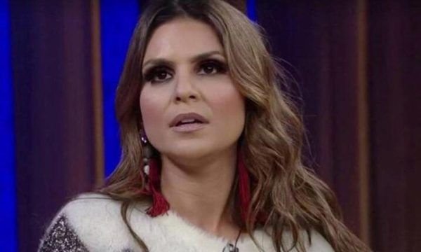 Postura de Aline Barros em gravação do ‘Altas Horas’ é criticada