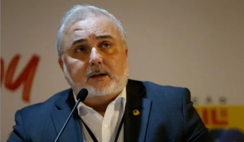 Prates defende exploração de petróleo na Foz do Amazonas: 'Não estamos dentro da floresta'