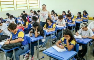 Prefeitura de Manaus divulga processo seletivo para contratação de professores em 2024