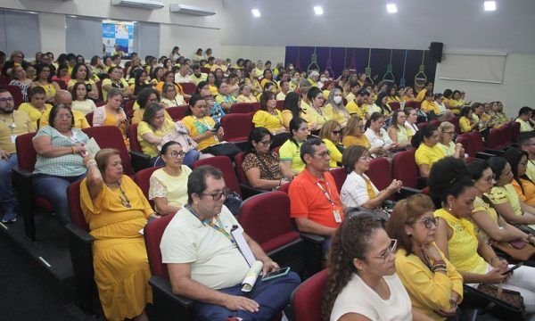 Prefeitura de Manaus realiza conscientização e prevenção sobre saúde mental aos servidores da Semed