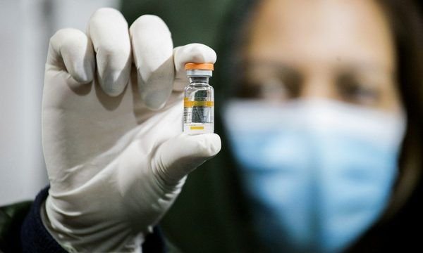 Sancionada lei que regulamenta vacinação em estabelecimentos privados