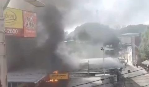 Urgente: incêndio em empresa na Darcy Vargas