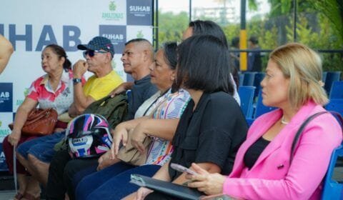 Governo entrega 145 Termos de Quitação e Encaminhamento ao Cartório a mutuários de residenciais do Estado