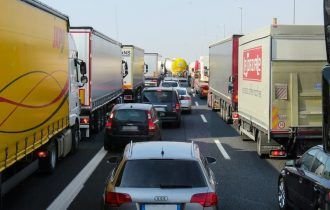 Relatório mostra horário e dias das semana que mais ocorrem os acidentes de trânsito