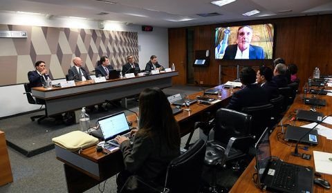 Representantes do setor de serviços criticam aumento na reforma tributária