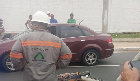 Urgente: caminhão perde controle e atropela dois trabalhadores da Amazonas Energia
