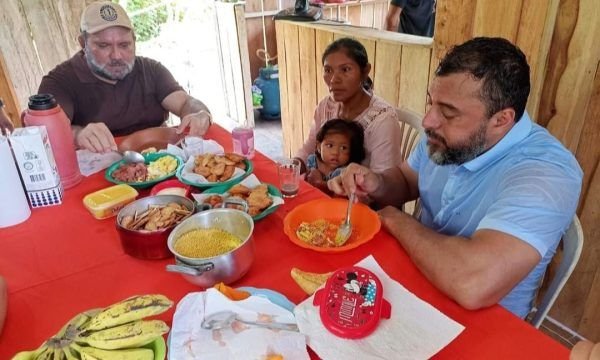 Wilson Lima visita comunidades atingidas pela seca e leva esperança para moradores