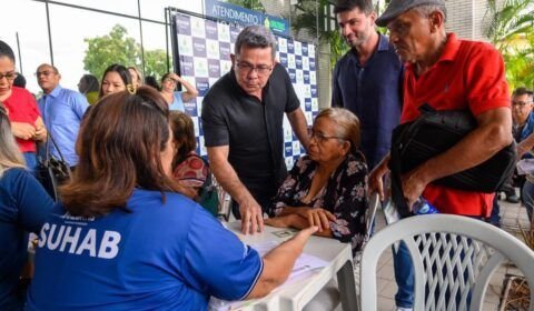 Em mutirão do Amazonas Meu Lar, Governo do Amazonas entrega termos de quitação a mais 156 mutuários da Suhab