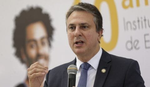 Caixa e BB começam nesta terça as renegociações de dívidas do Fies