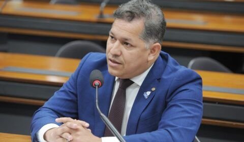 Comissão aprova presença obrigatória de intérprete de línguas indígenas em órgãos públicos
