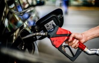 Preço do litro da gasolina reduz 1,69% na primeira quinzena de novembro, aponta Edenred Ticket log
