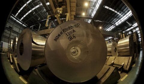 Produção industrial registra 0,1% em setembro, aponta IBGE