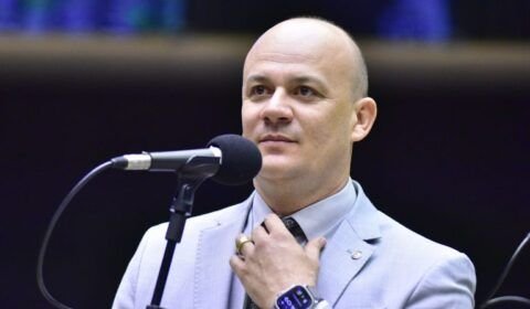 Projeto torna crime constranger torcedores dentro e fora de estádios em razão do time