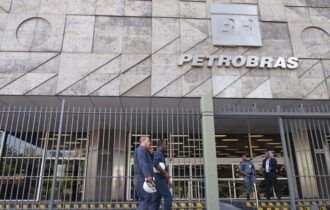 O que os brasileiros pensam sobre explorar pétroleo na foz do Amazonas, segundo pesquisa Atlas