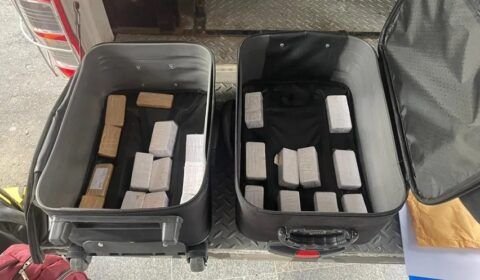 Avaliada em R$ 14 mi, carga de ouro ilegal é apreendida pela polícia em Manaus