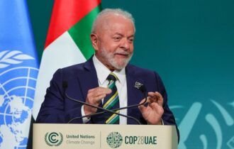 Lula cita caos ambiental na Amazônia e pede para 'países fazerem sua parte'