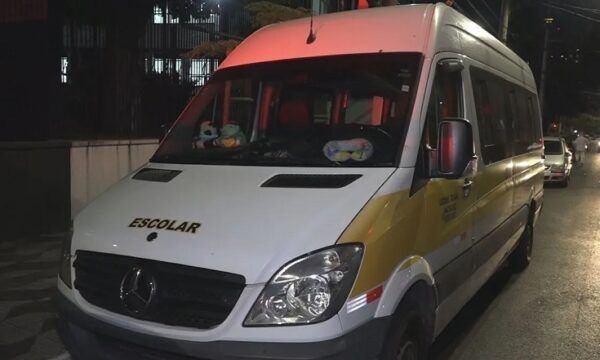 Motorista de van escolar é preso por estuprar passageira de 12 anos em Manaus