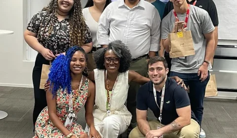 368834_50e8d4bcf7b040d1b090912faf3a0e88mv2-1