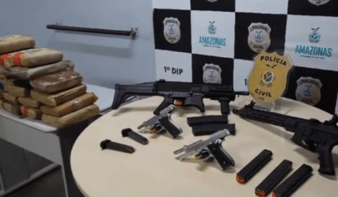 armas-e-drogas-apreendidas-615x410