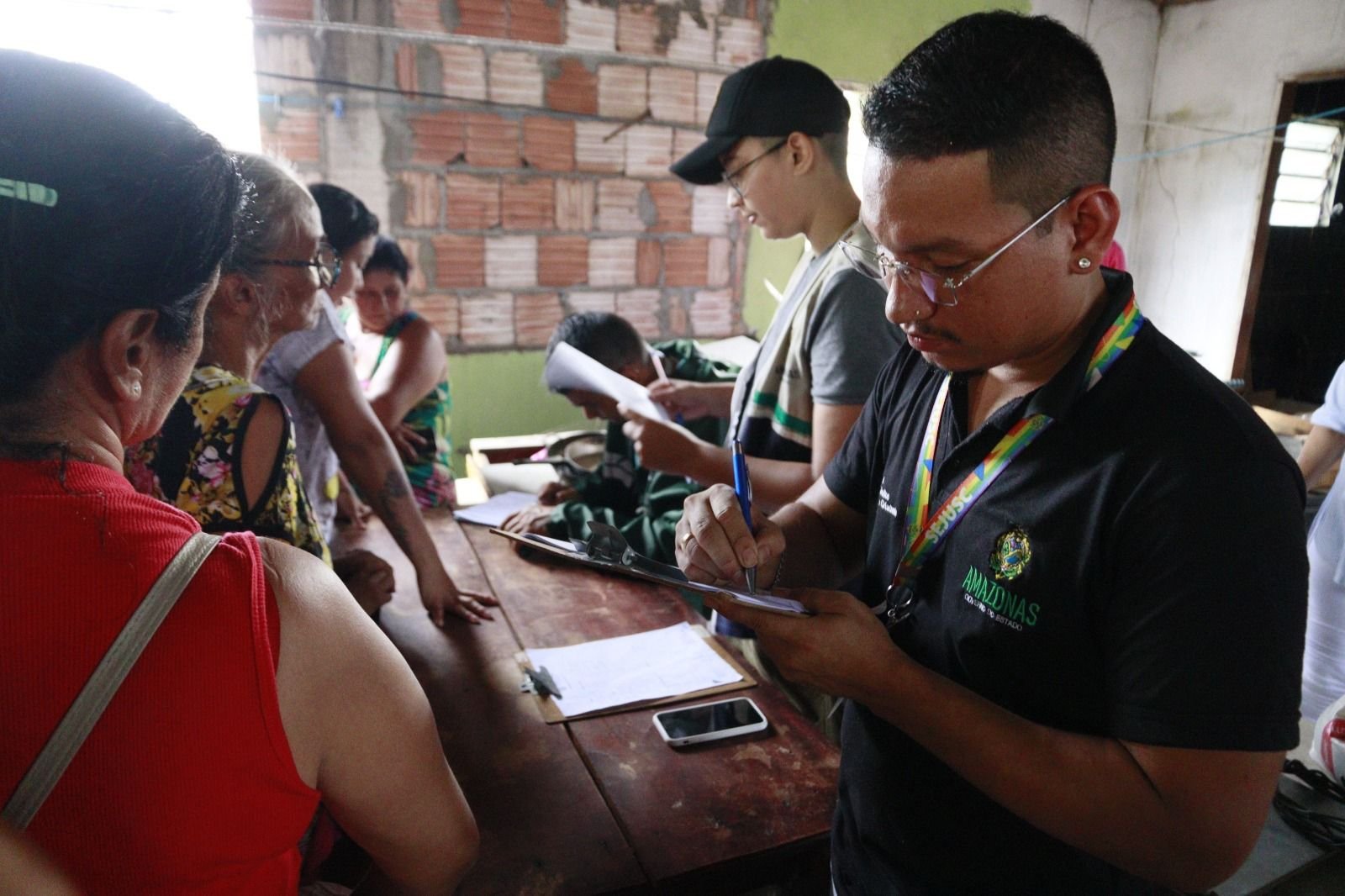 governo-assistencias-socias