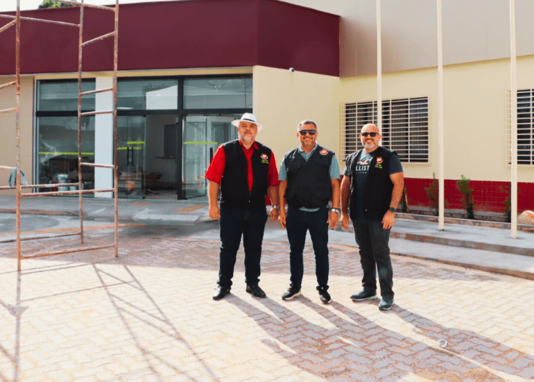 fee4bf2b-4b62-40a9-a6fa-7a57e728de5e_9b88a