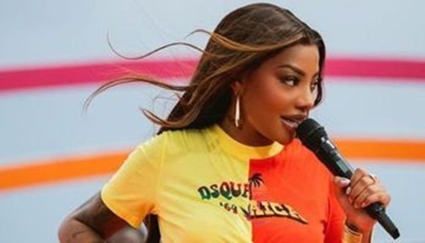 ludmilla-e-confirmada-no-badalado-festival-coachella-17012024145718957-2