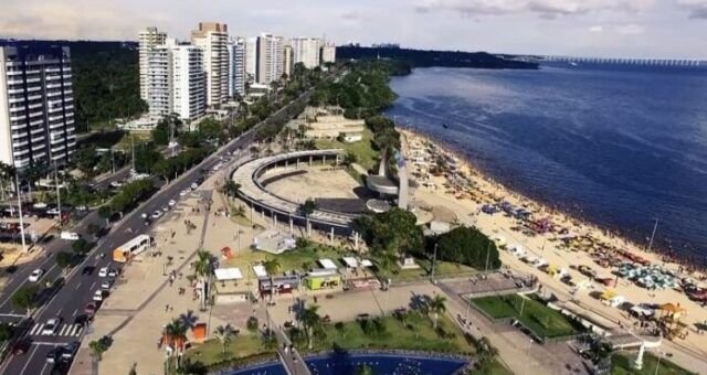 1200px-praia_da_ponta_negra_manaus-1-696x465-2