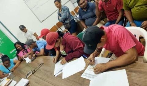 idam_acao-de-credito-com-agricultores-e-pescadores-de-coari_fotos-divulgacao-2-696x521