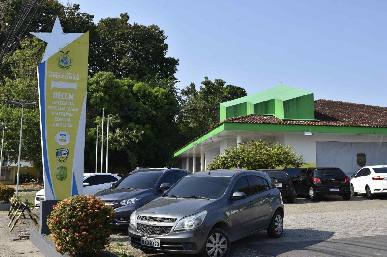 1606300c-4d05-4f4a-b6e6-d16b27f56ef3