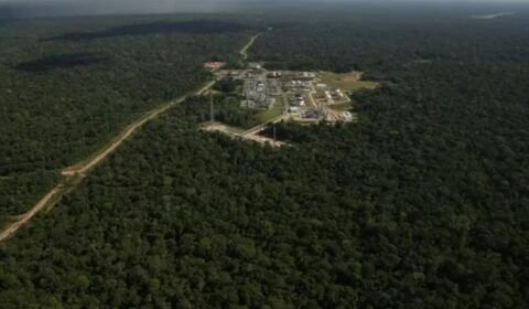 petroleo-amazonia-810x540