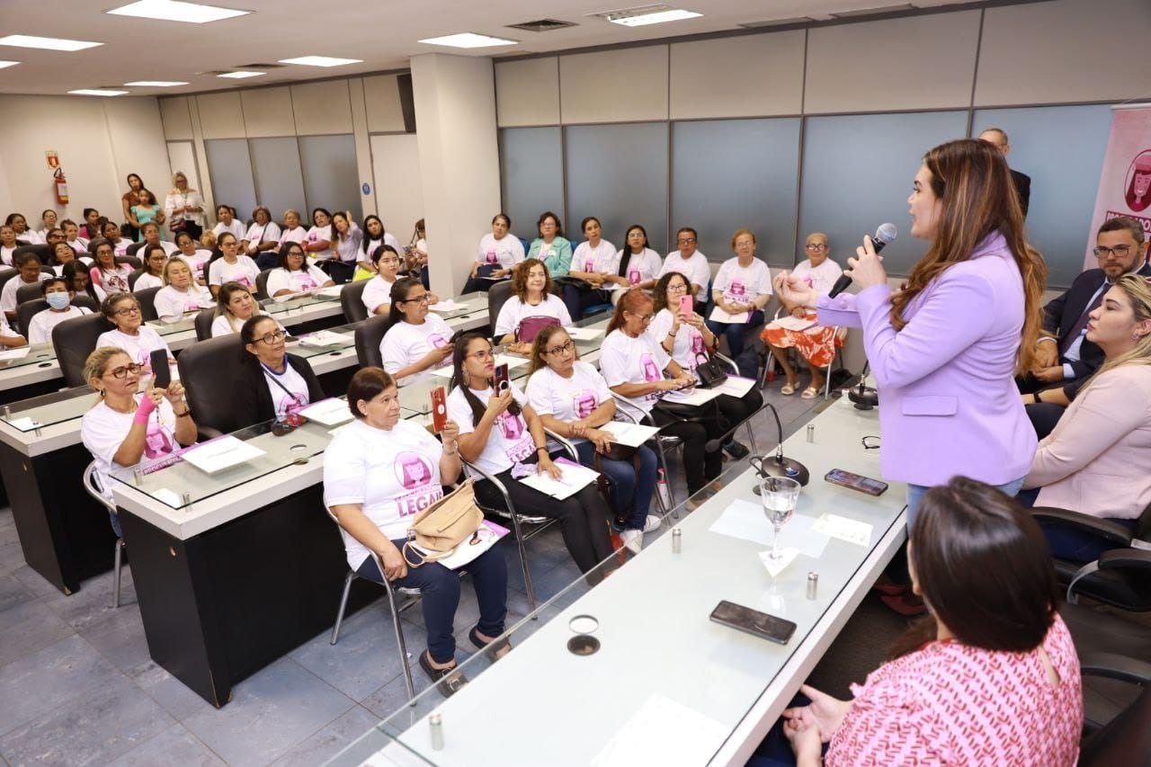 09d3028d-13bb-436b-9371-d5319854dd7f