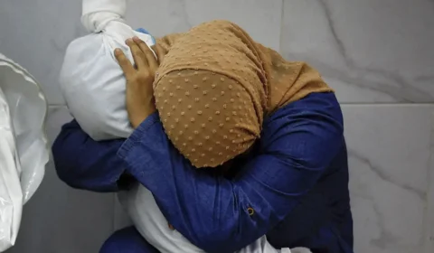 25-asi-sin-win-01_80x120cm_2_1