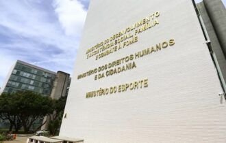 fachada-ministerio_mcamgo_abr_100420231818-35