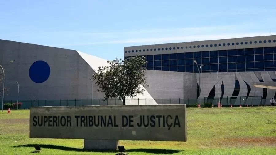 stj-absolveu-homem-por-entender-que-houve-violacao-de-sigilo-das-comunicacoes-telefonicas-em-vitoria-es-1669659967400_v2_900x506