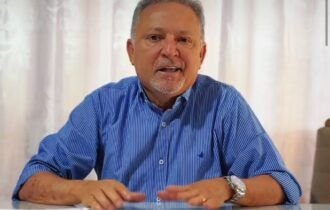 Renato Afonso pretende gastar mais de R$ 400 mil dos cofres públicos com passagens aéreas 