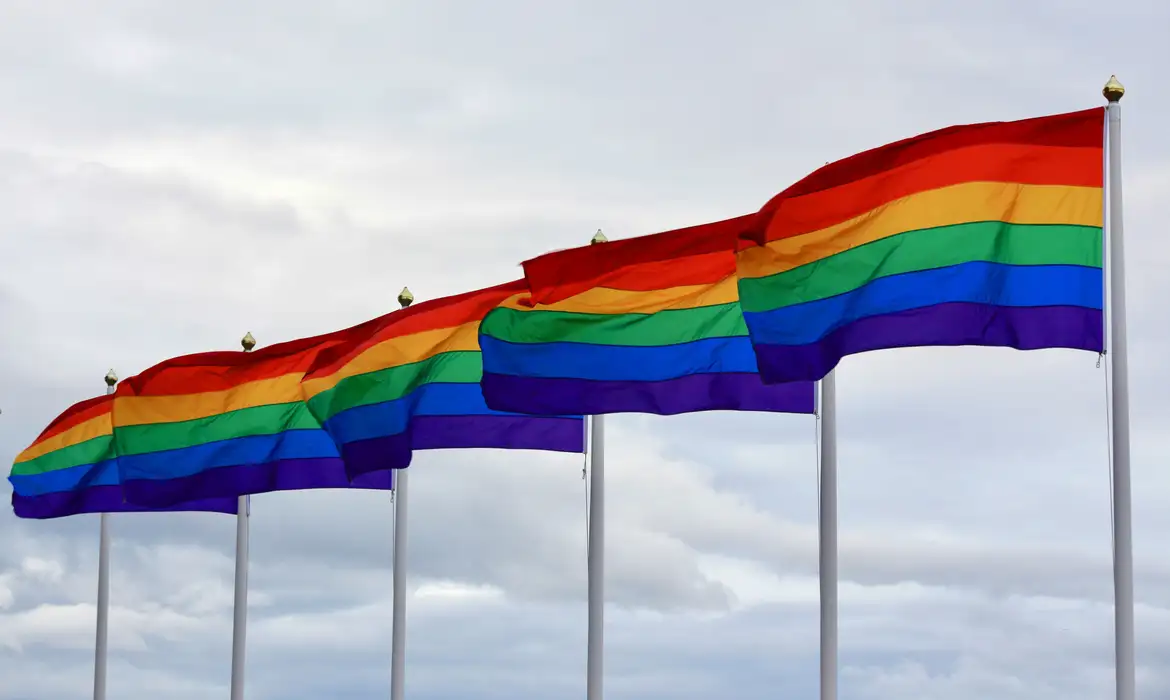 pride-flag-3822489_0