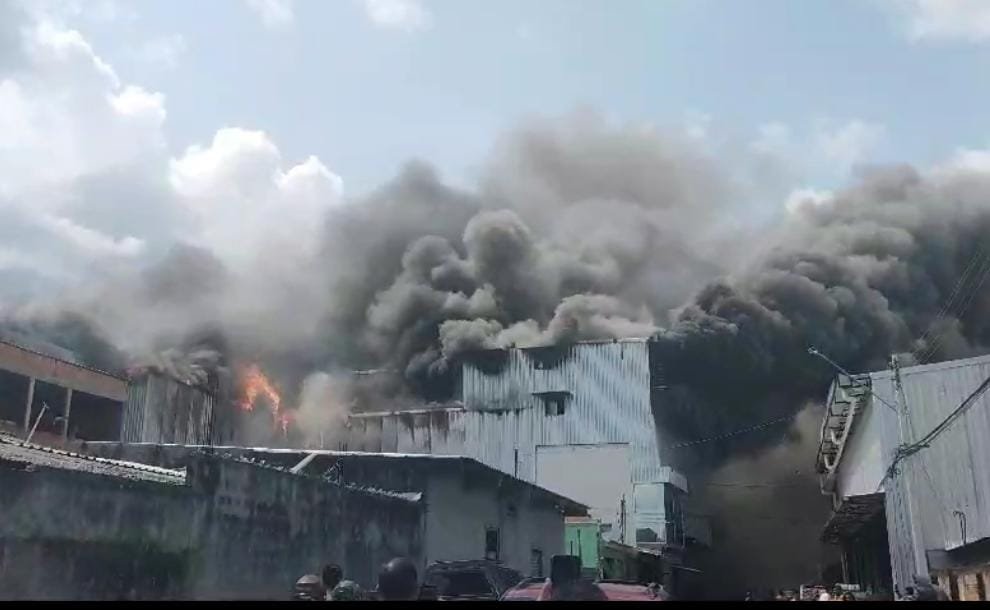 urgente-incendio-de-grande-pro