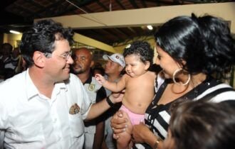 eduardo-braga-defende-mais-aco