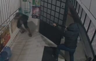 homem-e-morto-brutalmente-com-