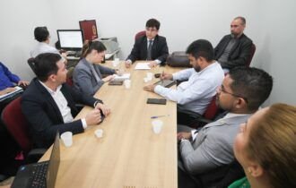 reuniao-no-mp-com-aguas-de-man