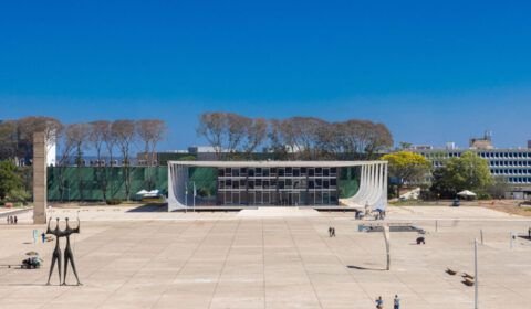 stf-julga-pedidos-para-afastar