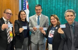 jornalistas-se-mobilizam-em-br