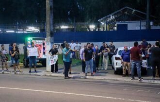 protesto-contra-david-almeida-